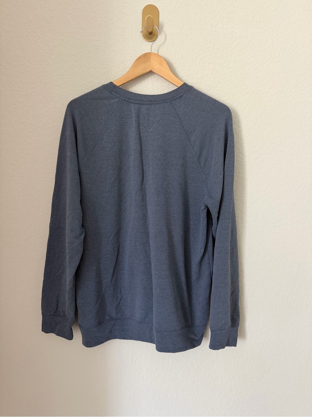 Disney Vintage-Style Classic Mickey Mouse Raglan Sweatshirt - Heather Blue XL - Picture 3 of 6